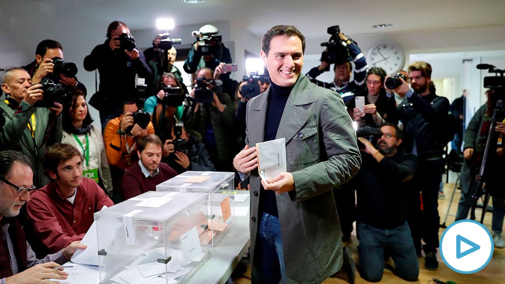 Albert Rivera vota. Foto:EFE