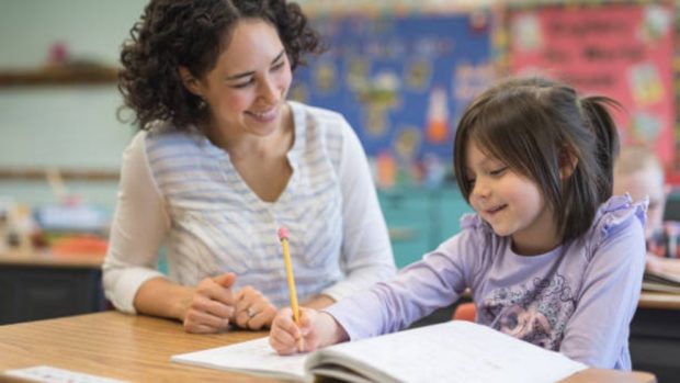 Cómo aprender a leer y escribir con el método Montessori