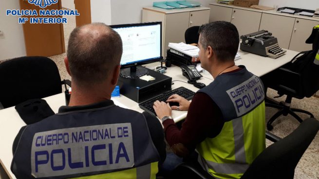 Desarticulan una banda que conseguía permisos de residencia con denuncias falsas de malos tratos