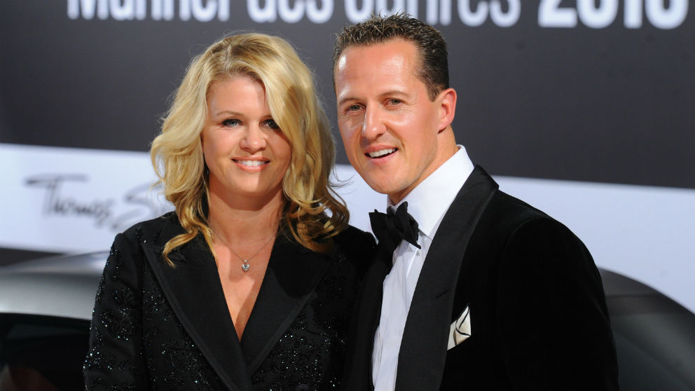 Michael Schumacher con su esposa Corinna en una de sus últimas apariciones públicas. (AFP)