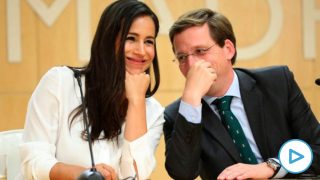 Begoña Villacís y José Luis Martínez-Almeida en su primera rueda de prensa de Gobierno. (Foto. Madrid)