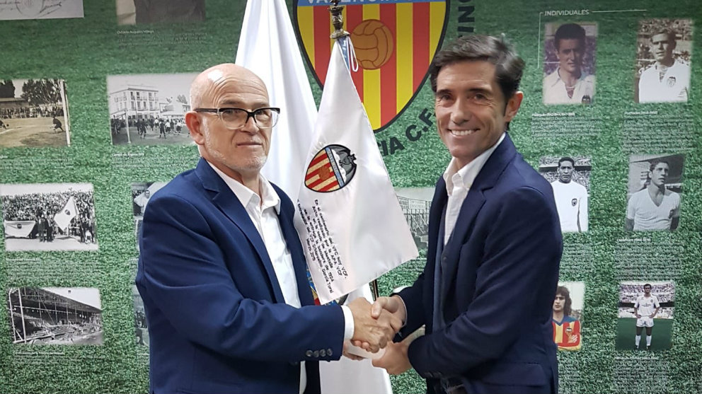 Vicente Vallés y Marcelino García Toral en Mestalla (@Apavcf)