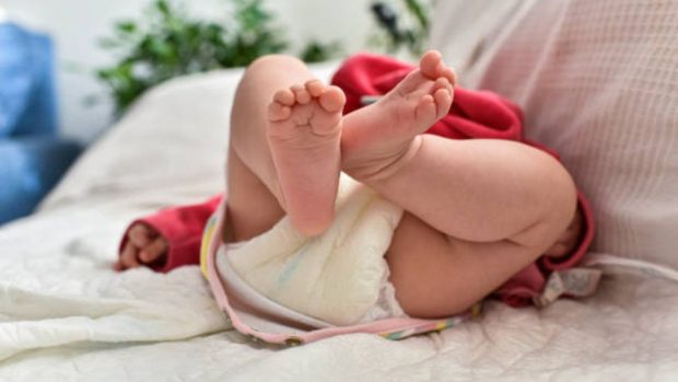 ¿Cuáles son las manchas más frecuentes en la piel de los recién nacidos"