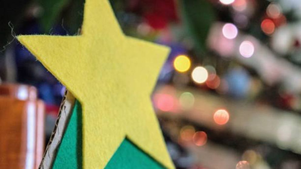 Descubre cómo hacer y qué beneficios tiene el árbol de Navidad Montessori