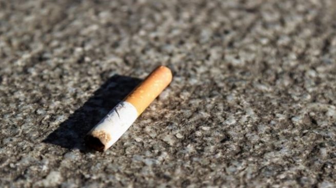 La Organización pone en alerta el hábito de fumar.