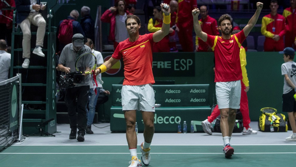 Nadal y Granollers celebran la victoria. (EFE)