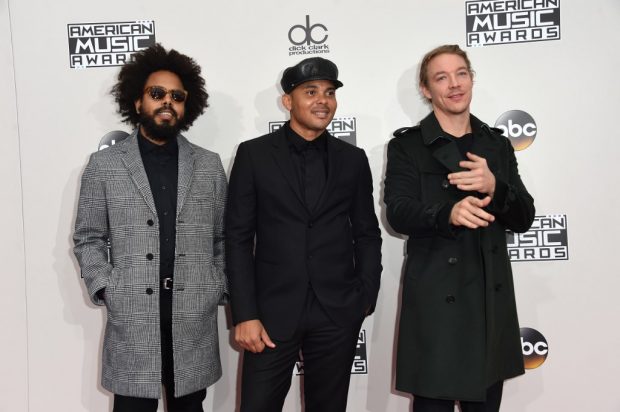 Los tres integrantes de Major Lazer. Foto: AFP