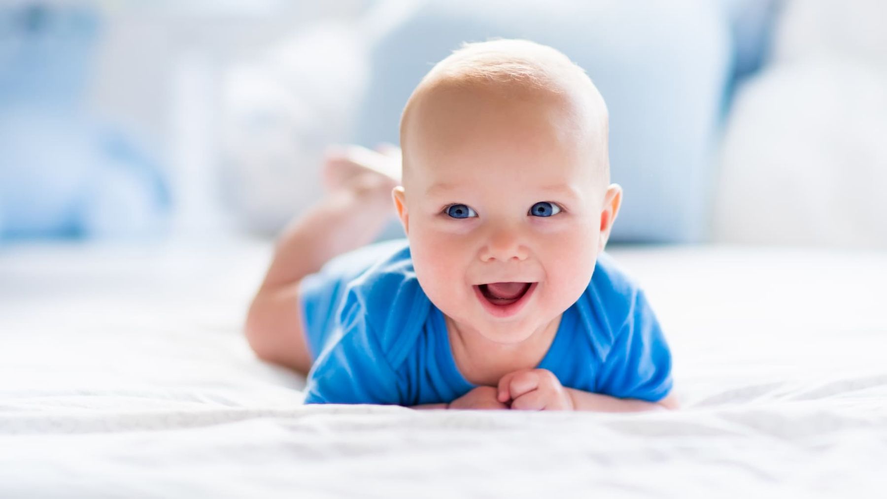 Descubre los mejores nombres para un bebé niño