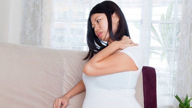 Cómo evitar el dolor cervical en el embarazo