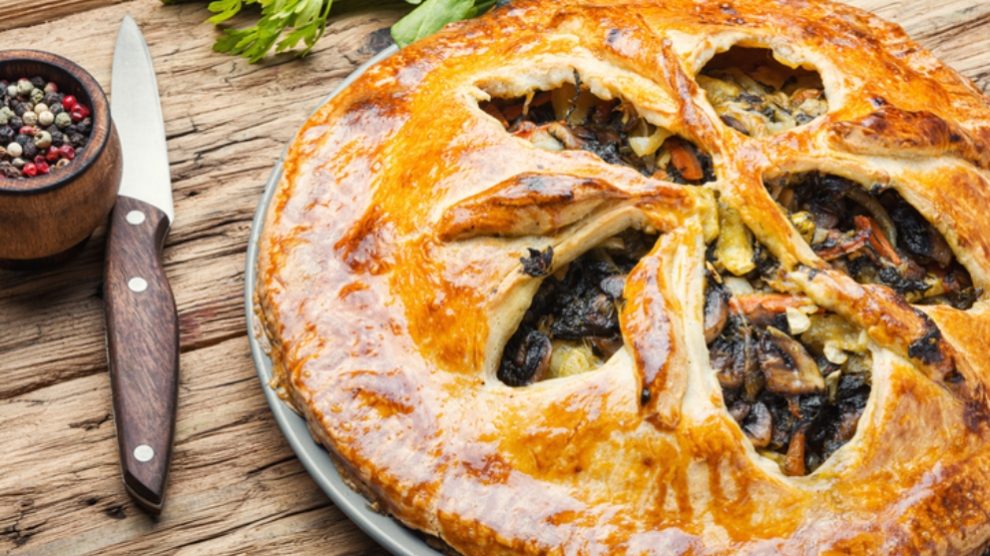 Pastel de verduras con hojaldre