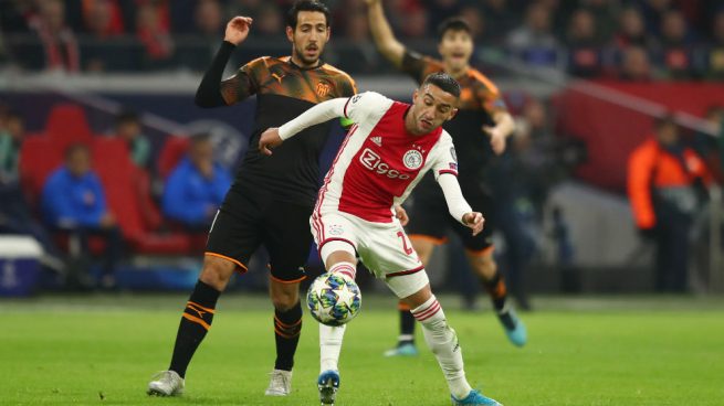 Tacón emoción Pescador Ajax - Valencia: Resultado, resumen y goles del partido de hoy de Champions  League, en directo (0-1)
