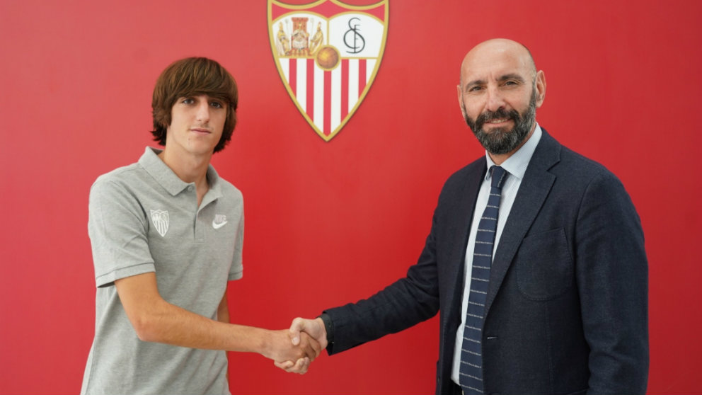 Bryan Gil y Monchi (Sevilla Fútbol Club)
