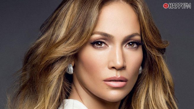 Jennifer Lopez responde a un fan que hizo esta locura en mitad de un vuelo