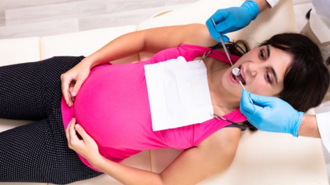 Qué puedes hacer en el dentista durante el embarazo y que no
