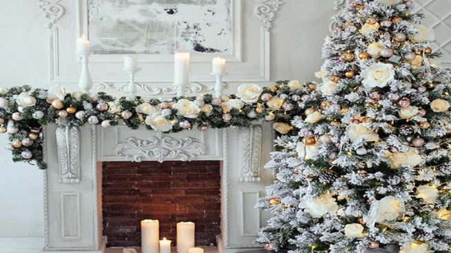 decorar un árbol de navidad blanco