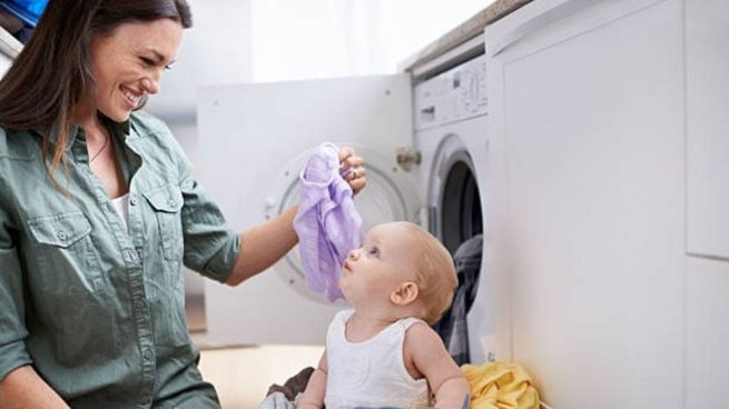 Como Lavar La Ropa Del Bebe Usando Jabon Neutro Y En La Lavadora