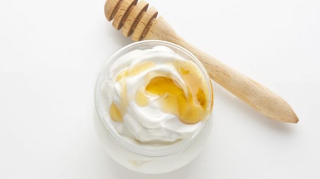 Mascarilla de miel y yogur para el cabello