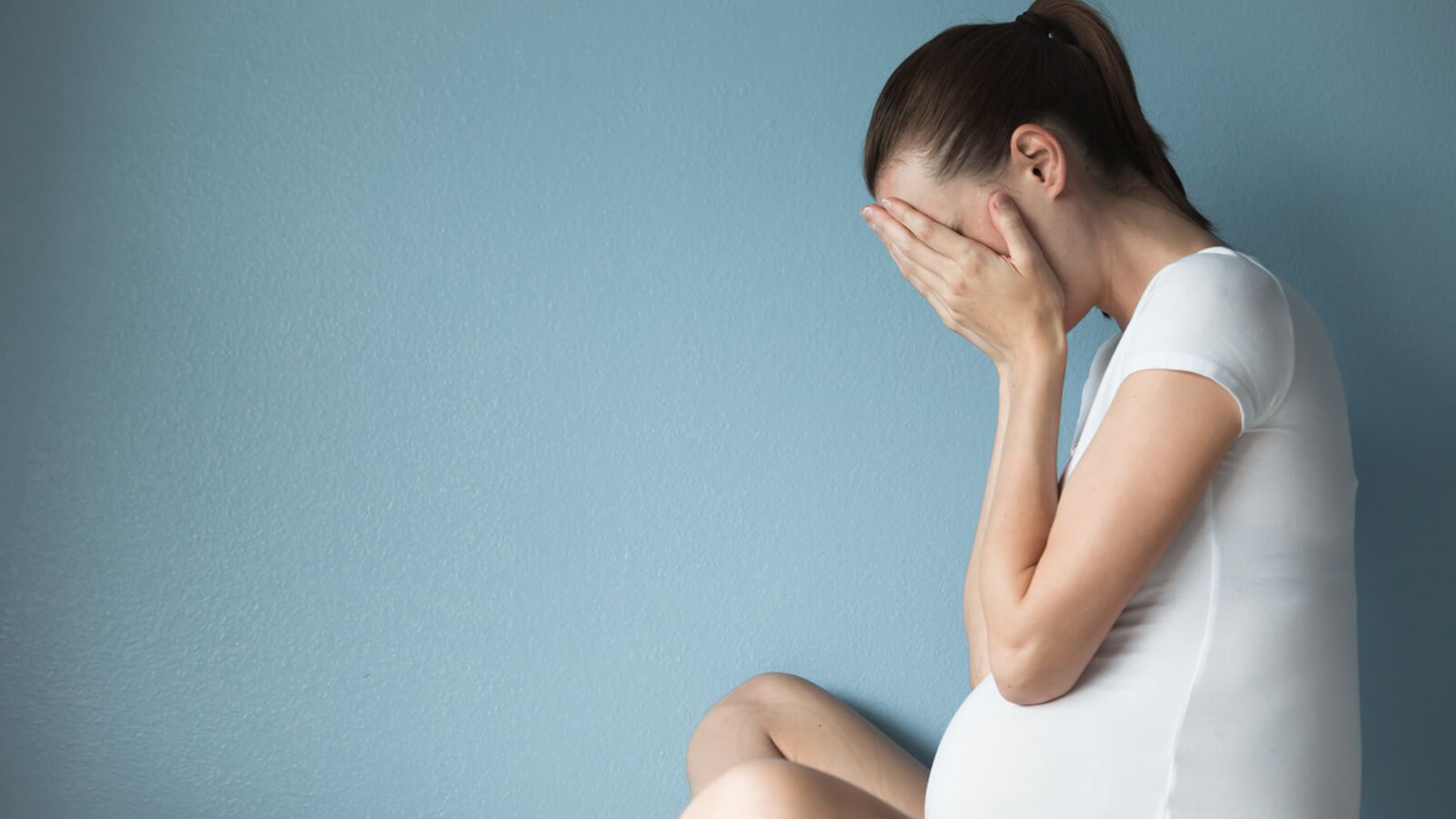 Descubre de qué modo lidiar y tratar la ansiedad que sientes por el embarazo