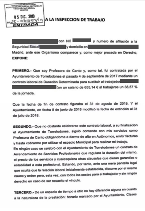 Primera página de la denuncia contra el Ayuntamiento de Torrelodones. (Clic para ampliar)