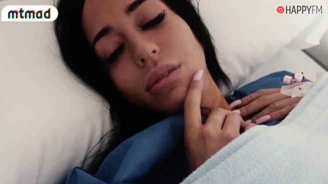 Aurah Ruiz, destrozada: Sufre consecuencias de su operación de pecho