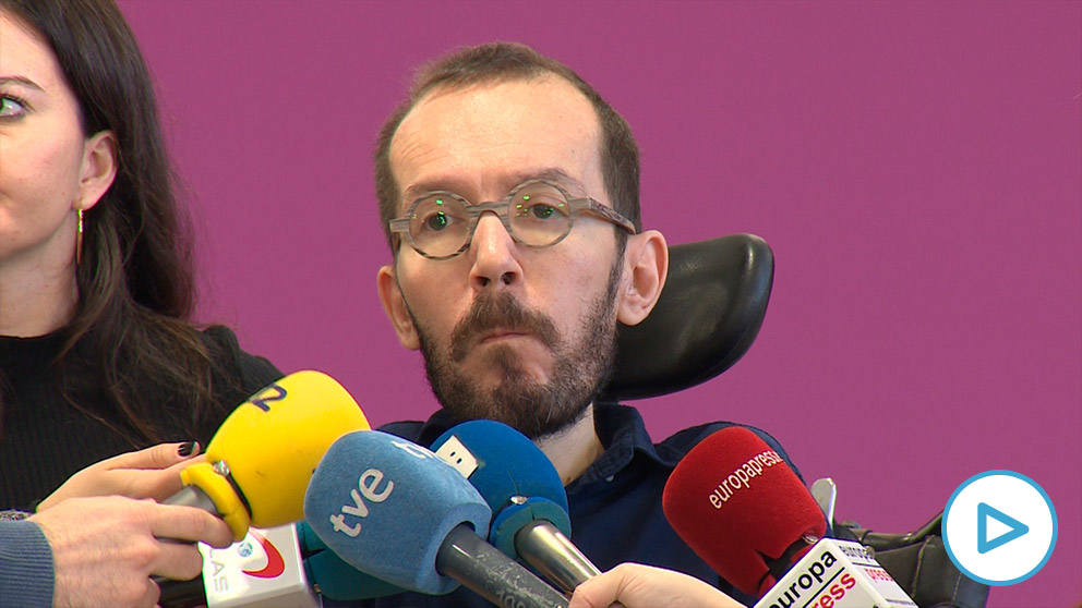 Echenique cree que el Rey ha mejorado «su olfato político» al «moderar su mensaje».