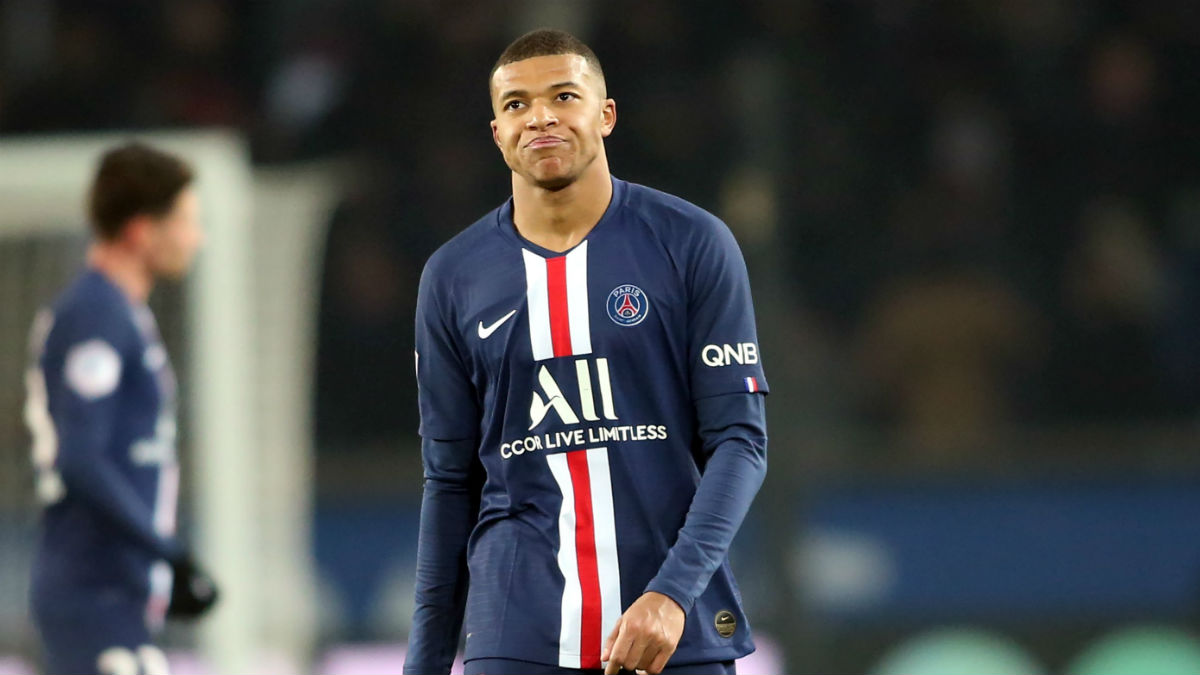 Mbappé, durante un partido del PSG. (Getty)