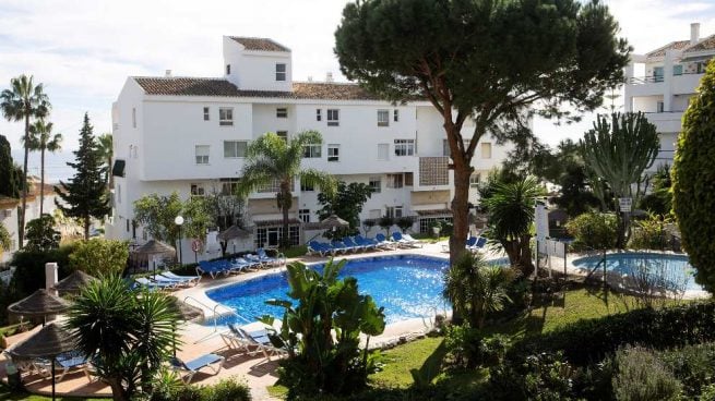 Las primeras pruebas descartan que la piscina de Mijas donde se ahogaron tres personas funcionara mal