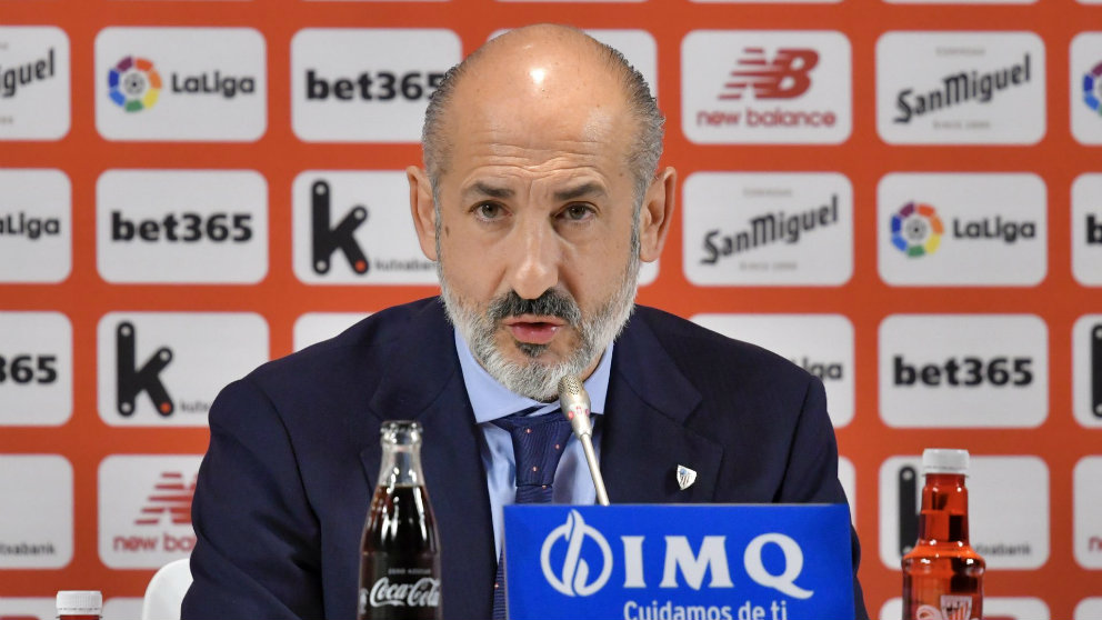 Aitor Elizegi, presidente del Athletic, en rueda de prensa. (Athletic Club)