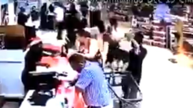Facebook: Intentan secuestrar a un niño en un centro comercial