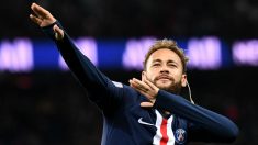 Neymar celebra un gol con el PSG. (AFP)