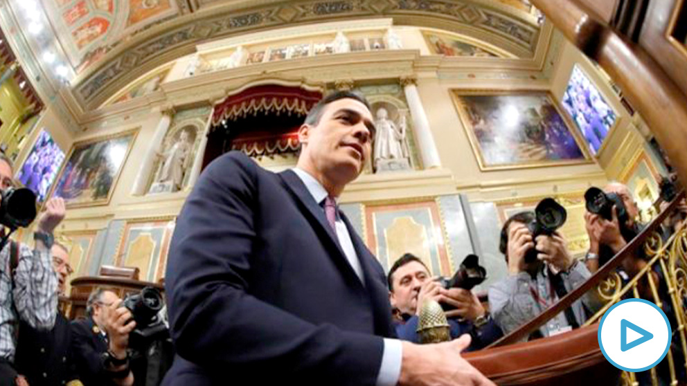 Pedro Sánchez entrando al Congreso.
