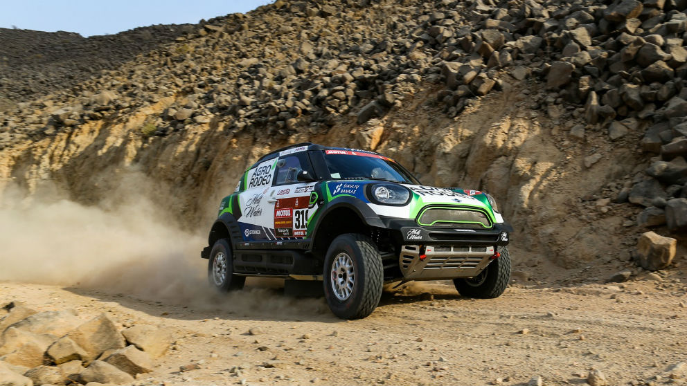 El lituano Zala ganó la primera etapa, con Sainz tercero y Alonso undécimo. (Foto: Rally Dakar)