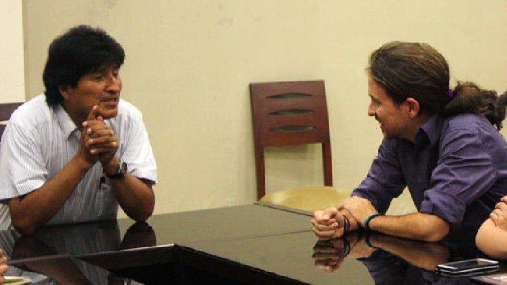 Evo Morales junto a Pablo Iglesias. (Foto: EFE)