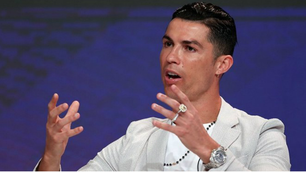Cristiano Ronaldo durante su conferencia en Dubai. (EFE)