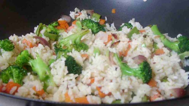 Platos con verduras para coger peso
