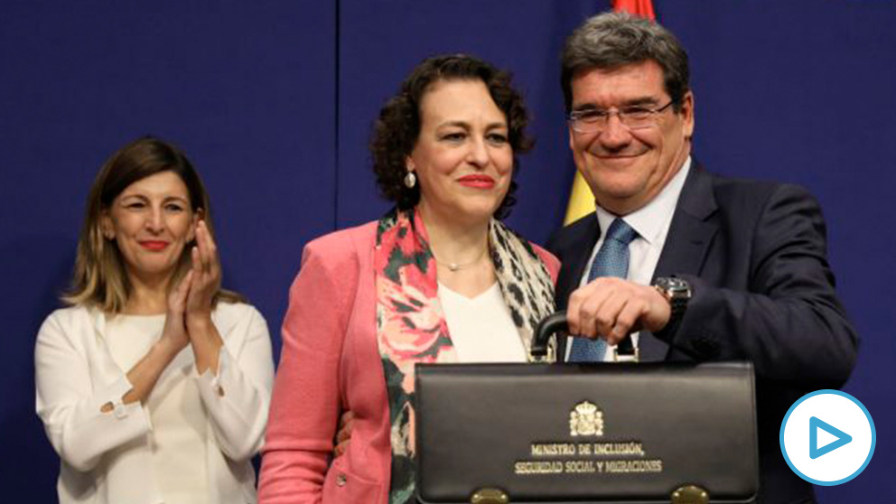 José Luis Escrivá junto con la ex ministra de Trabajo, Magdalena Valerio