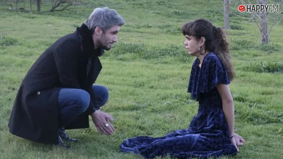 Paty, retenida por Ramón Rojo