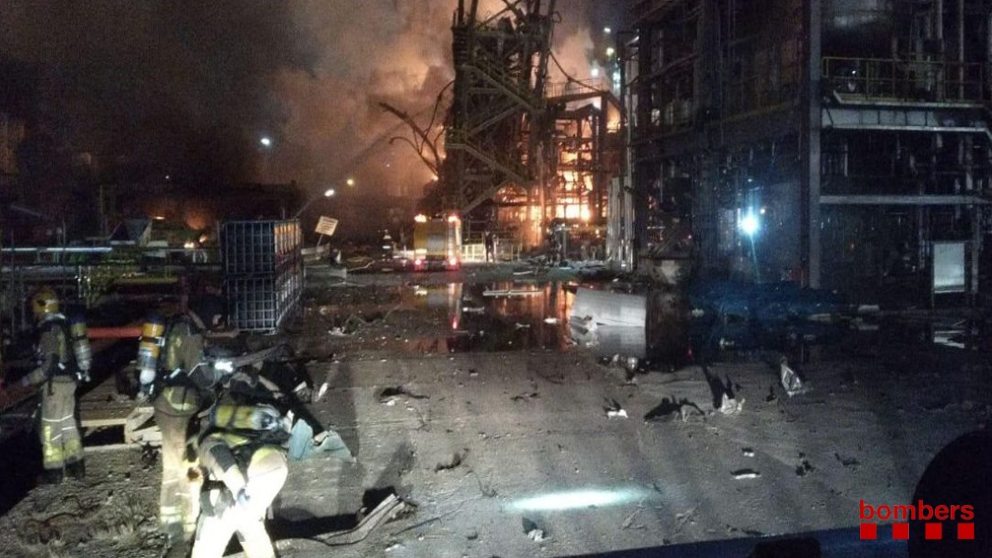 Incendio en la petroquímica de Tarragona. Foto: EP