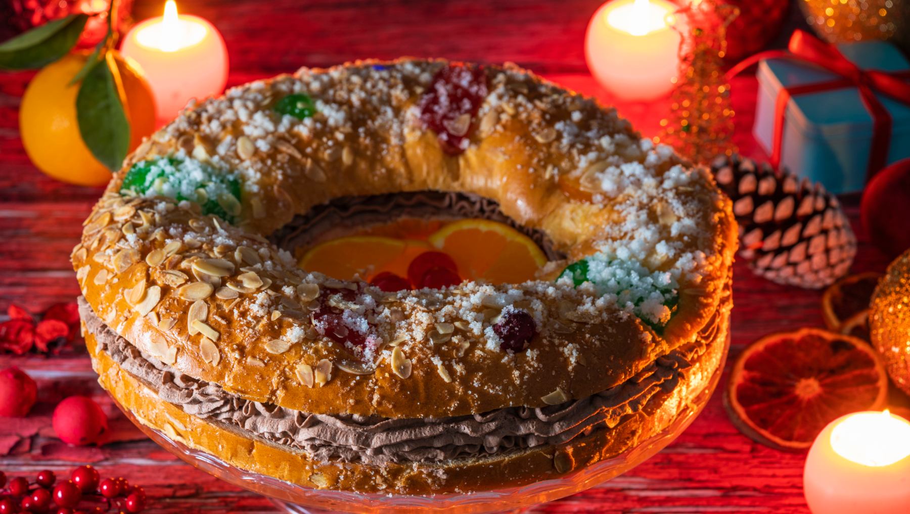 Roscón de reyes relleno.