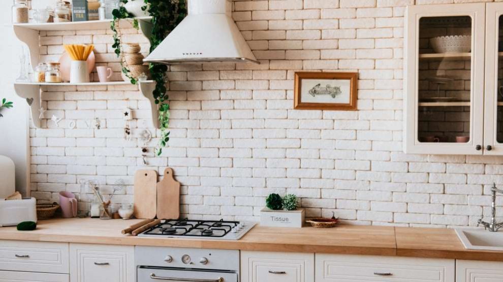 Los azulejos son una de las mejores opciones de revestimiento para la cocina