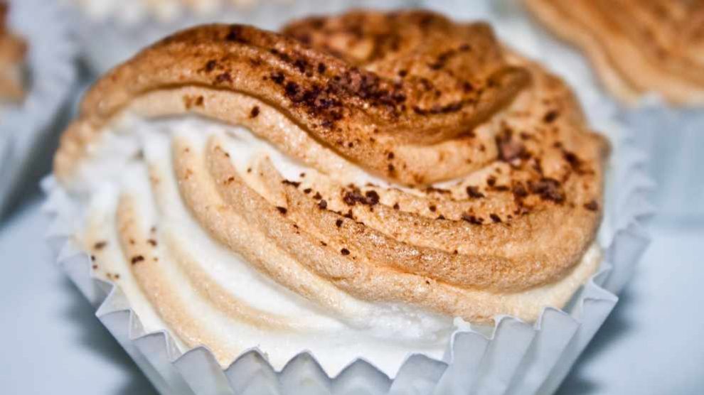 Receta de chocolate merengón