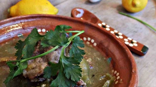 Costillas de cerdo en salsa verde