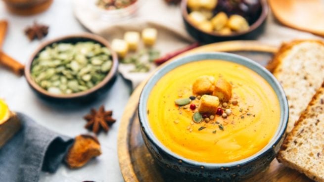 Receta de crema de calabaza con mandarina y jamón ibérico