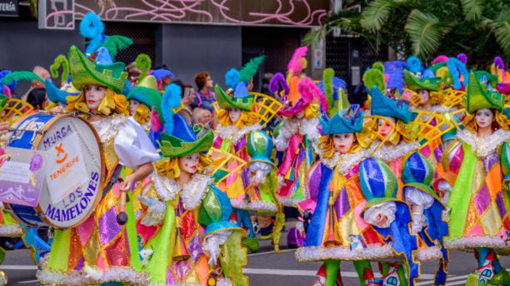 Descubre los 5 mejores carnavales para visitar con los niños