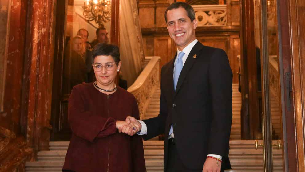 El presidente encargado de Venezuela, Juan Guaidó , se reúne con la ministra de Asuntos Exteriores, UE y Cooperación, Arancha González Laya, en Madrid. Foto: EP