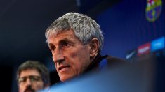 Quique Setién atiende a los medios en rueda de prensa (EFE).