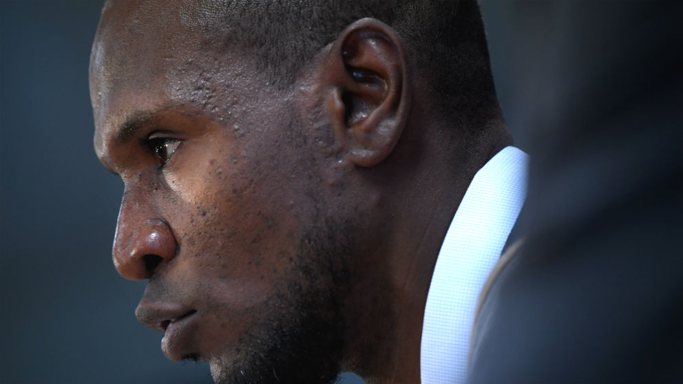 Abidal, en su presentación como director deportivo del Barcelona. (AFP)