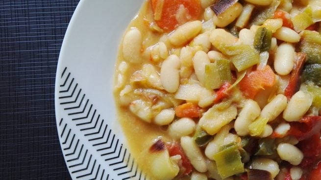 Pote vegetariano con setas