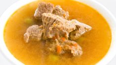 Receta de sopa de pata salvadoreña