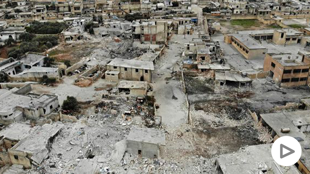 La ciudad de Maaret al-Naasan, bastión de los rebeldes en la provincia siria de Idlib, destruida por los bombardeos del ejército de Bashar al-Asad.